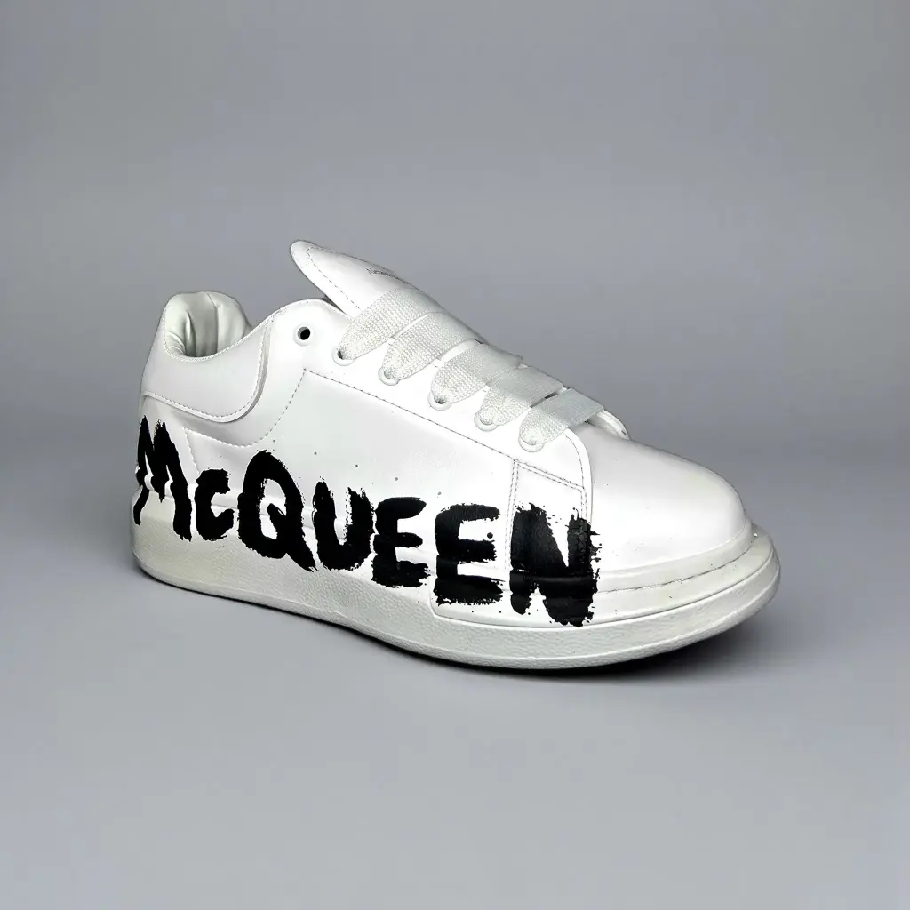 Sneaker A.McQ Rotulado (20, Negro)
