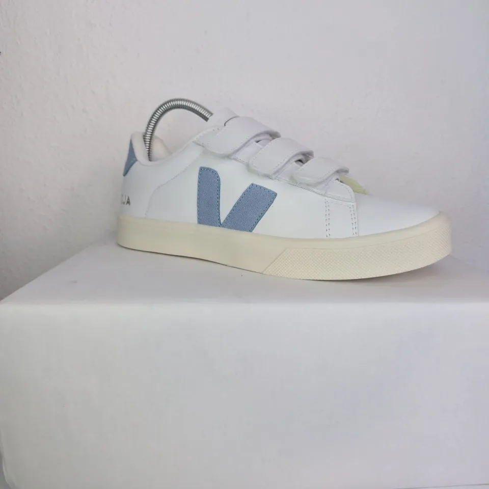 Sneaker VJ-6810 Pegote