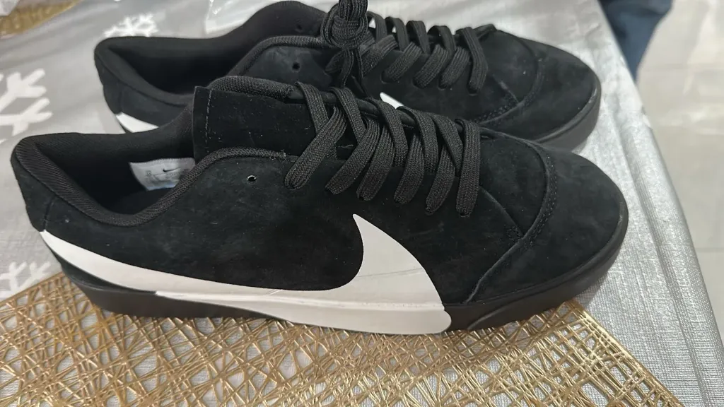 Sneaker NK Blazer City Low LX (20, Negro)