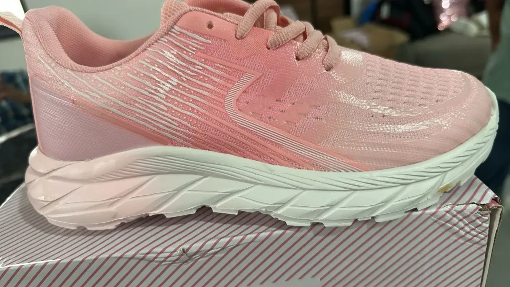 Sneaker Gata Breeze